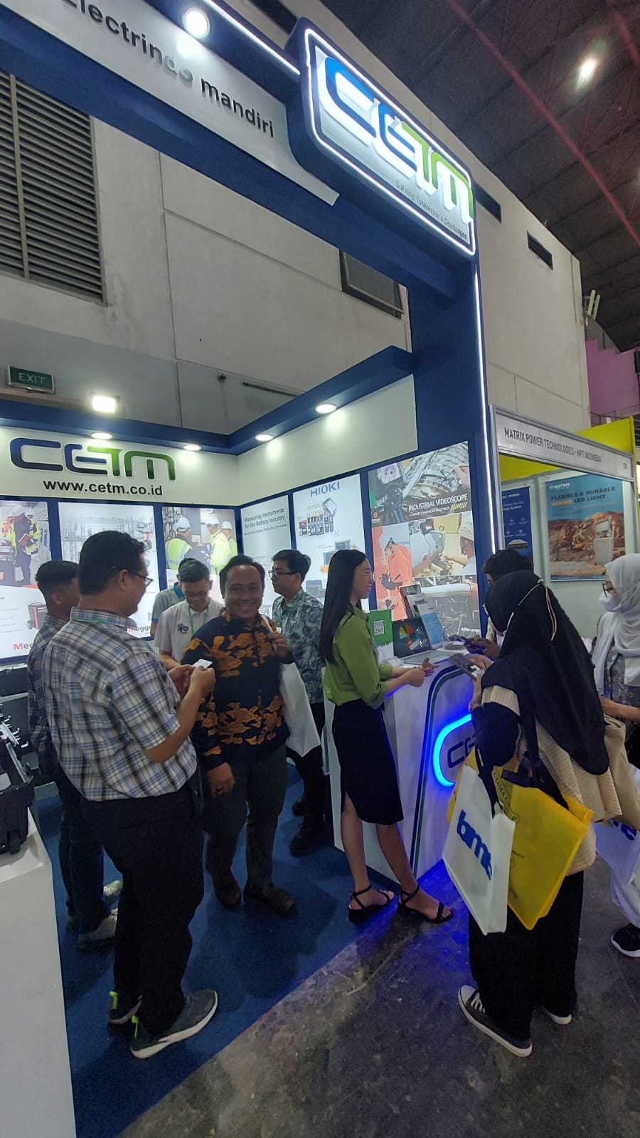 pameran kelistrikan